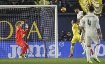 Benzema y Sergio Asenjo.