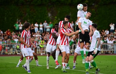 Salinas y Suli decantan el Trofeo Nando Yosu
