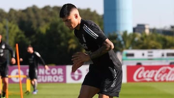 Joaquín Correa, baja en Argentina para enfrentar a Chile y Colombia.