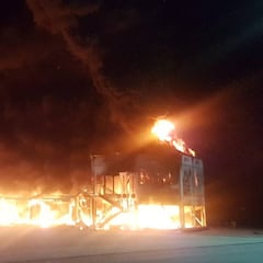 Arden todas las MotoE en el paddock de Jerez