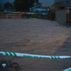 El muro de defensa, el “héroe del pueblo” que ha salvado a Lora del Río de la crecida del Guadalquivir: “Antes de él, por aquí íbamos en canoa”
