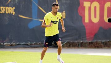 Busquets ya se ejercita sobre el césped