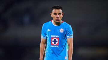 Carlos Rodriguez of Cruz Azul during the round of 16 second leg match between Cruz Azul and Seattle Sounders as part of the CONCACAF Champions Cup 2025, at Olimpico Universitario Stadium on March 11, 2025 in Mexico City, Mexico.
