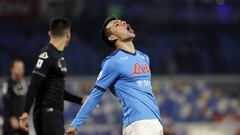 Prensa y aficionados del Napoli arremeten contra Chucky Lozano