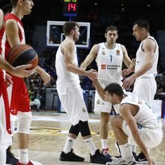 El Madrid se estrella en casa y completa la debacle española