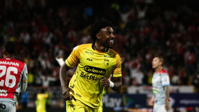 Santa Fe, fuerte de visita: Vence a Fortaleza en Techo