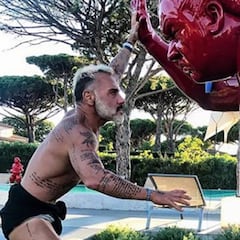Gianluca Vacchi, ajeno a sus problemas financieros