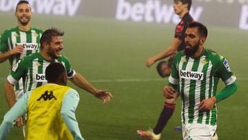Borja Iglesias, tras anotar su primer gol ante la Real. 