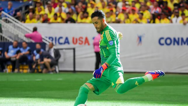¿Cuántos penales ha atajado Camilo Vargas? El porcentaje de acierto del arquero de Colombia