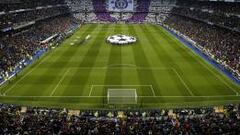 El Bernab&eacute;u ya se llen&oacute; para recibir al Wolfsburgo y hubo un gran tifo en el estadio.