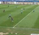 Increible gol de una de las perlas de Boca...¡desde media cancha!