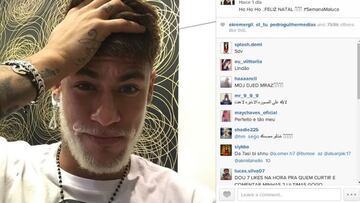 Neymar se tiñe la barba de blanco para ser Papá Noel