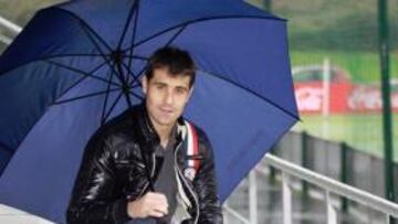 <b>PERTRECHADO. </b>La temporada de Aranzubía es excelente y quiere dejar la puerta a cero ante sus ex.