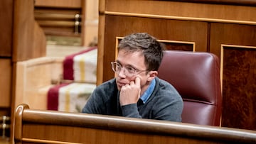 El diputado de Sumar Iñigo Errejón durante una sesión plenaria en el Congreso de los Diputados, a 26 de septiembre de 2024, en Madrid (España). El Congreso aborda hoy el acuerdo de financiación singular con Cataluña. Además, se debaten el Proyecto de Ley de Movilidad Sostenible y la Proposición de Ley que pretende mejorar la calidad de vida de las personas con Esclerosis Lateral Amiotrófica (ELA) y otras enfermedades neurológicas graves.
A. Pérez Meca / Europa Press
26/09/2024