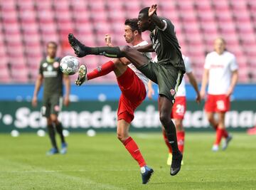 El colombiano Jhon Córdoba fue titular en el encuentro entre Colonia y Mainz en el regreso de la Bundesliga. El partido se disputó en el Estadio Rhein Energie