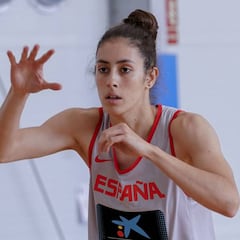 María Conde: “¿La WNBA? La Selección es mi prioridad”