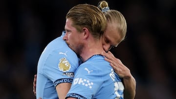 Kevin De Bruyne made his last appearance at the Etihad on a night of emotions, complete with late goals and two players sent off.