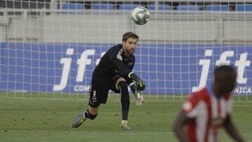 Ortolá, portero del Tenerife.