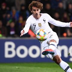 Lizarazu: "Griezmann disfrutaría mucho del juego del Barcelona"