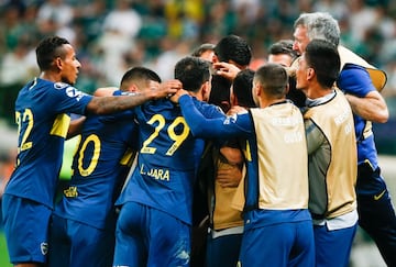 Boca Juniors clasificó a la final de la Copa Libetadores. Dejó en el camino a Junior y Alianza Lima en la fase de grupos, a Libertad en los octavos de final y a Cruzeiro en los cuartos. Ahora se enfrentará a River Plate en la final. El juego de ida será el 7 de noviembre y el de vuelta el 28 del mismo mes. 