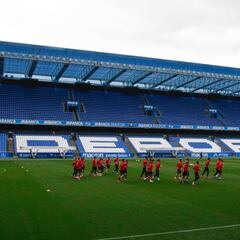 Cristóbal Parralo, primera piedra para el triplete de Riazor