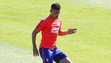 Simeone volvió a insistir con Montero como titular