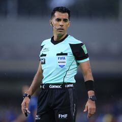 Así es Adonai Escobedo, el árbitro del Superclásico | América - Chivas