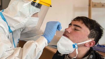 La ciencia trabaja en fármacos y vacunas por vía nasal.