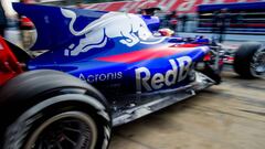 MONTMELO, SPAIN - FEBRUARY 27:  Carlos Sainz of Scuderia Toro Rosso and Spain during day one of Formula One winter testing at Circuit de Catalunya on February 27, 2017 in Montmelo, Spain.  (Photo by Peter Fox/Getty Images)