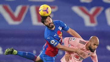 London (United Kingdom), 02/01/2021.- Sheffield United'Äôs David McGoldrick (R) in action during the English Premier League soccer match between Crystal Palace and Sheffield United in London, Britain, 02 January 2021. (Reino Unido, Londres