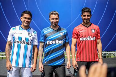 Así es la nueva camiseta de Huachipato