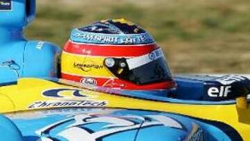 <b> INESPERADA. </b> La salida del piloto asturiano de Renault ha cogido por sorpresa a muchos aficionados.