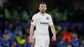 Rebic con el Eintracht. 