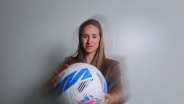 Entrevista a Marta Perarnau, nueva presidenta de FutPro: “La salud mental es clave para que sigamos ganando Balones de Oro”
.