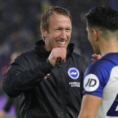 Graham Potter destaca el coraje de Steven Alzate en Brighton