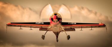 España se refuerza para pelear el Mundial de vuelo acrobático