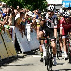 Bauhaus sorprende en el sprint previo a la alta montaña