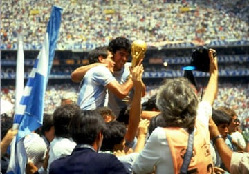 La Selección Argentina consiguió su segunda Copa del Mundo el 29 de julio de 1986 venciendo 2-1 a Alemania en la cancha del Estadio Azteca. 