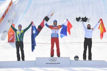La medalla de oro fue para Pierre Vaultier, la plata para Jarryd Hughes y el bronce para Regino Hernández.
