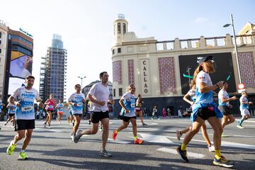 La ya clásica carrera popular, este año celebra su 15ª edición, tiene carácter solidario y, en esta ocasión, donará más de 200.000 euros a la Fundación Erik Lovaas y a Bomberos Unidos sin Fronteras.