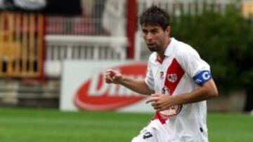 <b>A LA ESPERA.</b> El Valencia está atento a los movimientos sociales del Rayo para el fichaje de Coke.