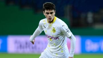 Este viernes 12 de febrero, L'Equipe reveló a los 50 mejores jugadores Sub-20 del mundo y el estadounidense Giovanni Reyna entró en el Top 5.