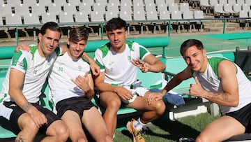 Los jugadores del Córdoba en el entrenamiento de esta mañana