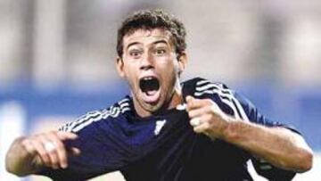 <b>RECUPERADOR. </b>El Atlético necesita la contención en el centro que le daría la presencia de Mascherano.