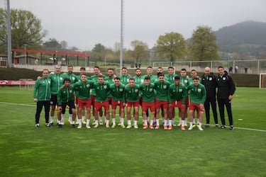 Bielsa regresa a Bilbao con Uruguay