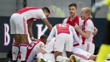 El Ajax gana fuera y aguanta el ritmo en cabeza del PSV