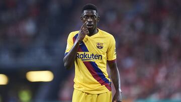 BILBAO, SPAIN - AUGUST 16: Ousmane Dembele of FC Barcelona looks on during the Liga match between Athletic Club and FC Barcelona at San Mames Stadium on August 16, 2019 in Bilbao, Spain. (Photo by Juan Manuel Serrano Arce/Getty Images)