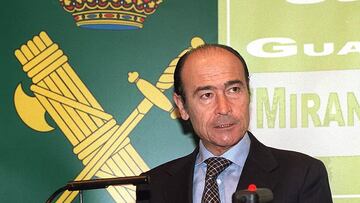 Muere a los 73 a?os Santiago L車pez Valdivielso, exdirector de la Guardia Civil