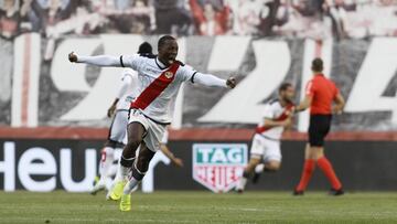 Adv&iacute;ncula, jugador del Rayo Vallecano
 
 