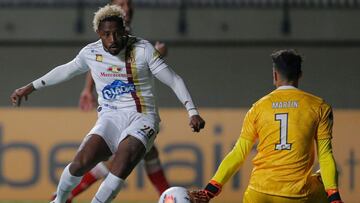 Deportes Tolima empat&oacute; 0-0 con Uni&oacute;n La Calera en la segunda fase de la Copa Sudamericana en Chile.El equipo colombiano tuvo que aguantar para empatar